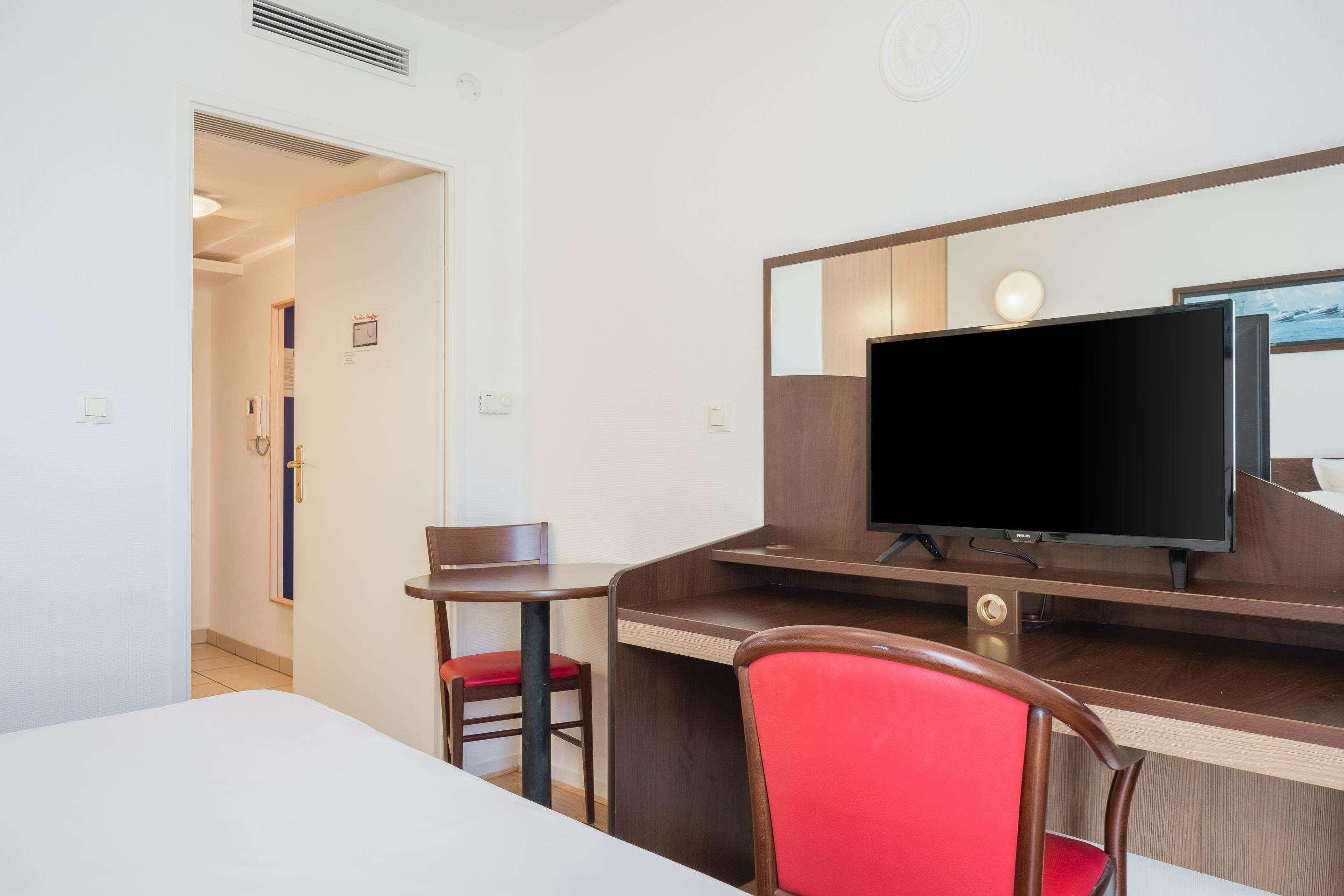 Comfort Suites Pau Idron Dış mekan fotoğraf