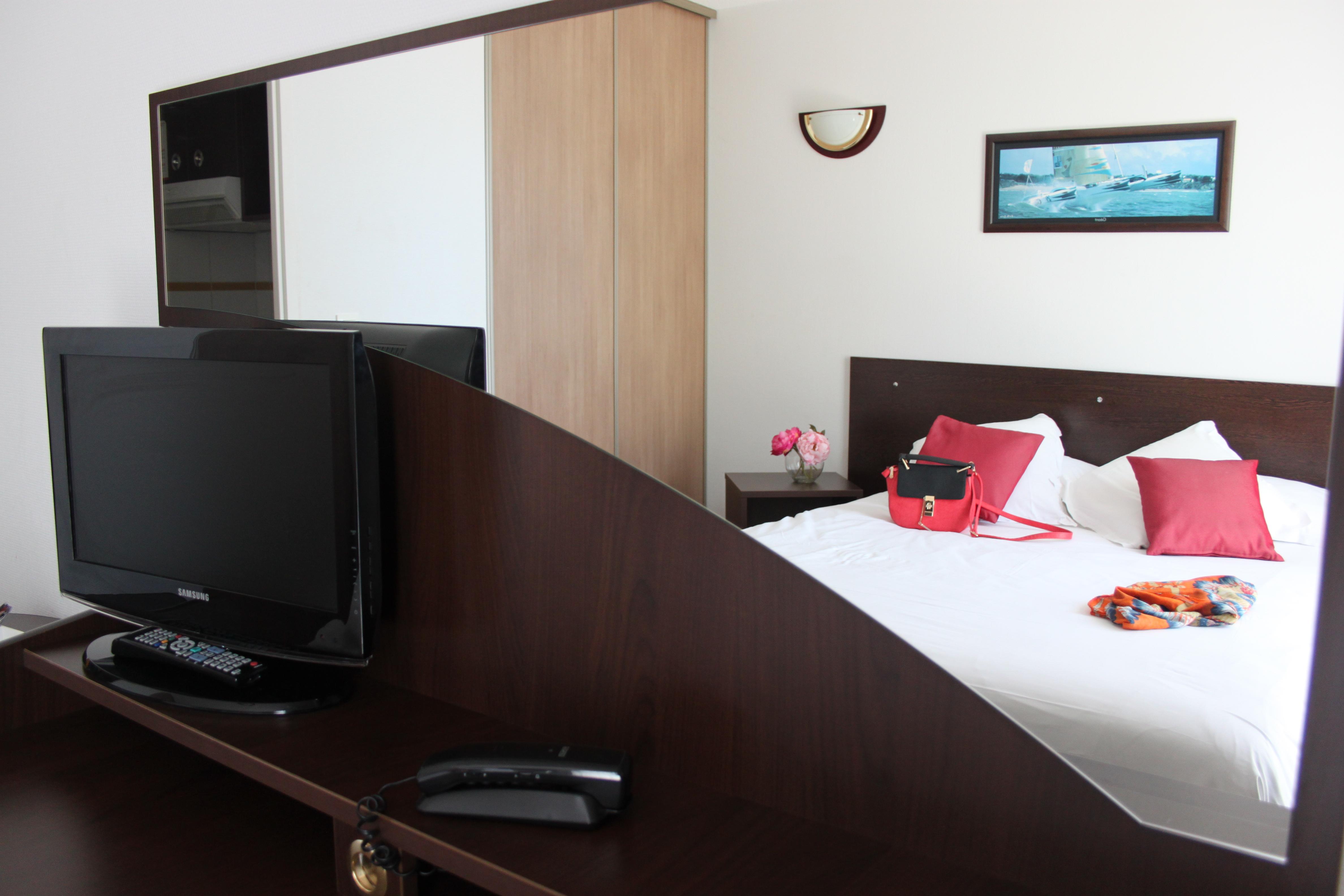Comfort Suites Pau Idron Dış mekan fotoğraf